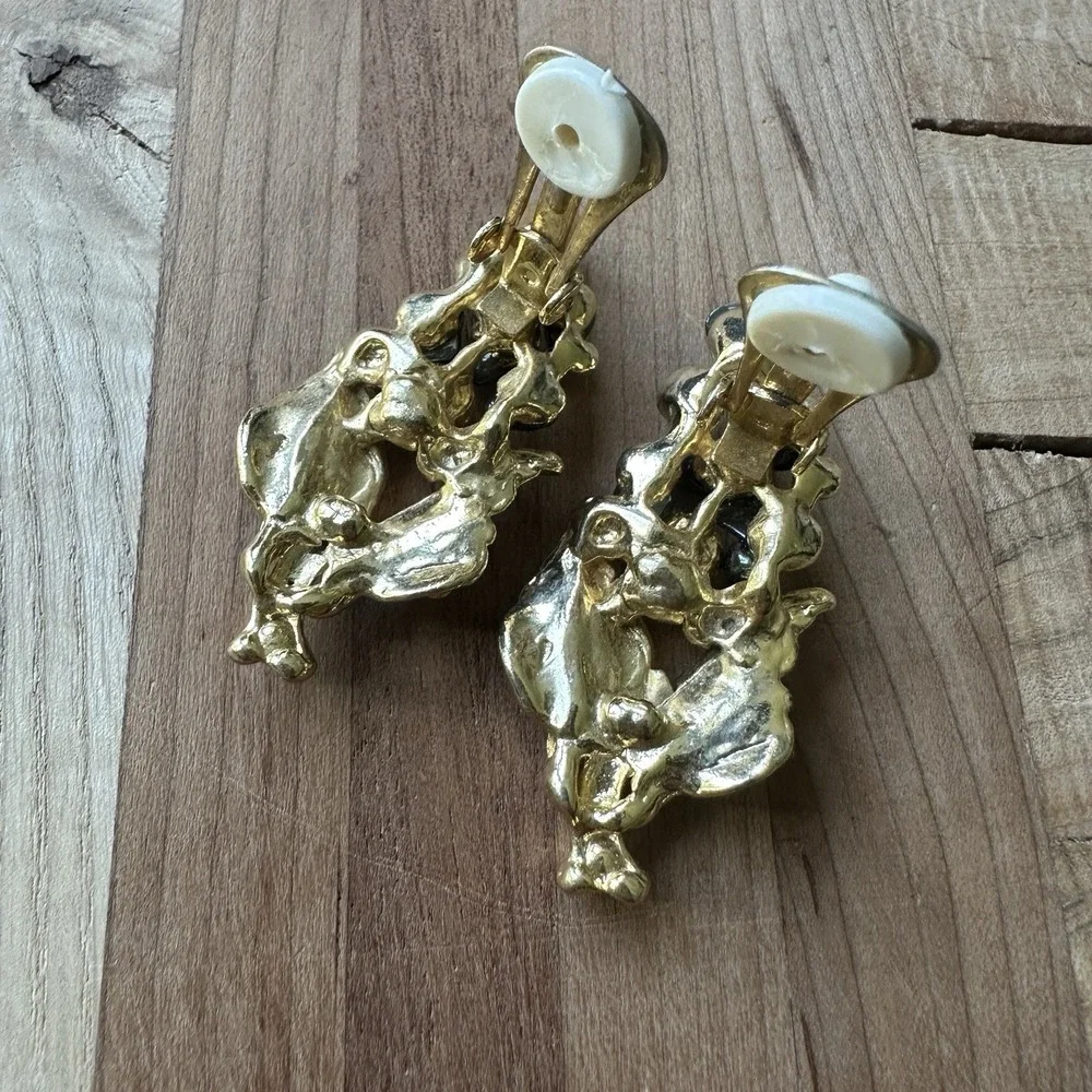 Vintage Artisan Clip Earrings 1.75 Inch Hematite Stones Grape Cluster Gold Plate